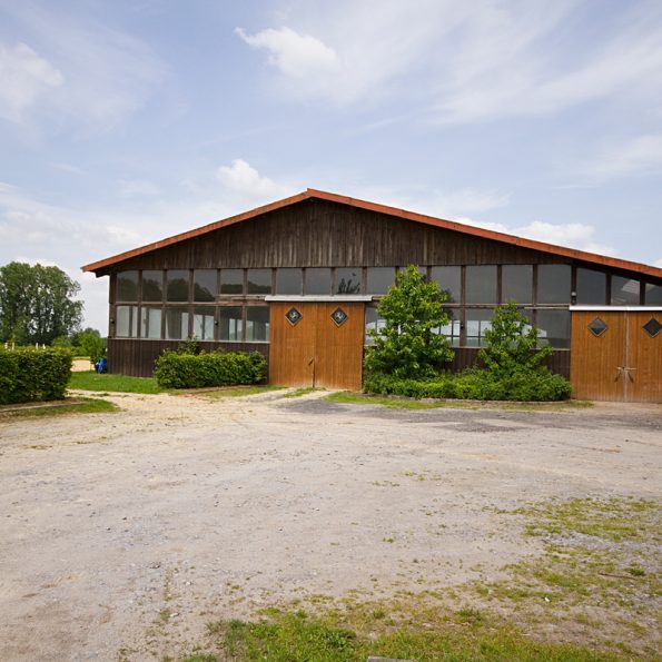 Reithalle auf der Reitanlage Bennie Kleijn